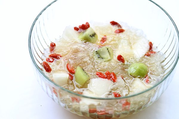 白木耳と梨のデザート。ワークショップ「やさしい薬膳」のひと皿